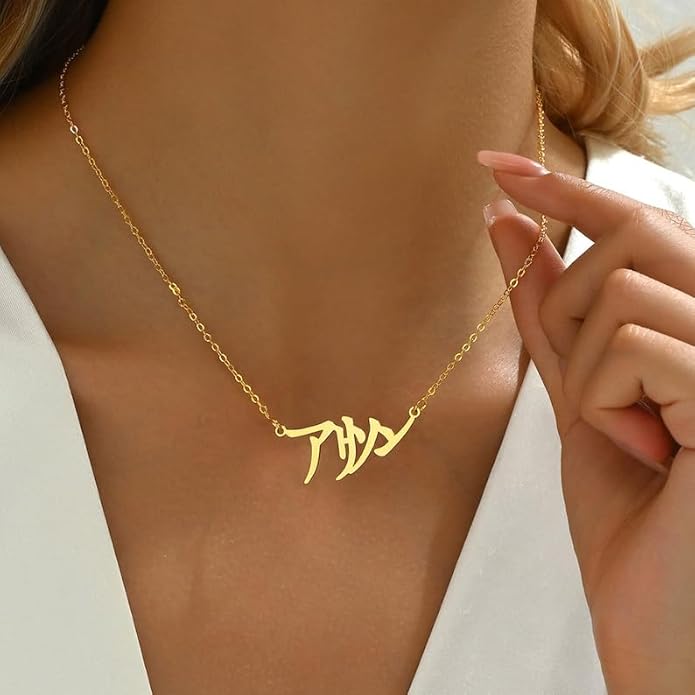 Unisota Personalized Name Necklace in 9 Diferent Languages Custom English Chinese Arabic Greek Hebrew Japanese Korean Russian Hindi Name Pendant Necklace Jewelry Gifts for Women Wife Mom