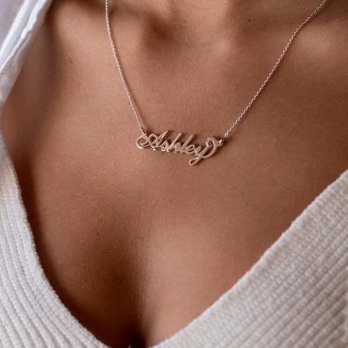 Unisota Personalized Name Necklace in 9 Diferent Languages Custom English Chinese Arabic Greek Hebrew Japanese Korean Russian Hindi Name Pendant Necklace Jewelry Gifts for Women Wife Mom