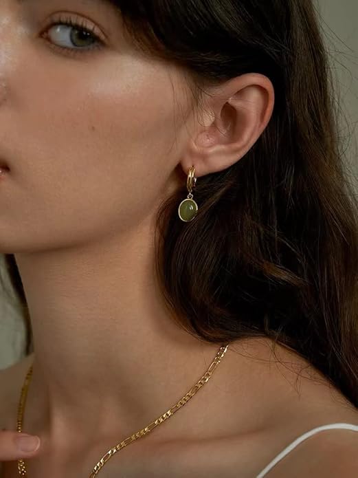 DISTANT DRUMS Simple Natural Green Aventurine Stone Jewelry Set for Women,Hoop Earrings,Bracelet,Necklace,18K Gold-plated Spiritual Gift,Fortunate Stone Jewelry,Choker