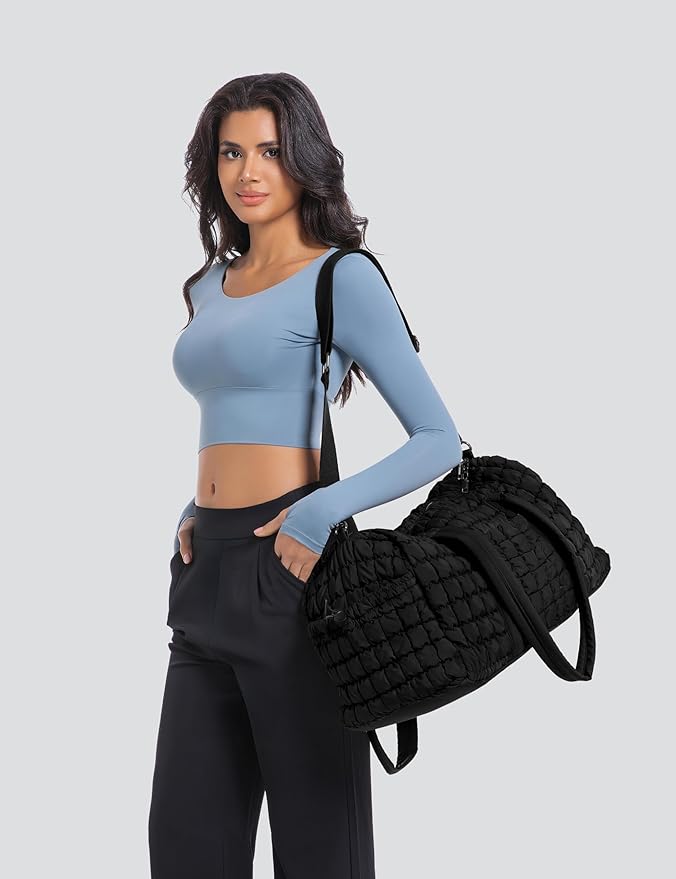 Quilted Travel Duffle Bag for Women with Toiletry Bag Weekender Bag Large Puffer Overnight Bags Soft Medium Puffy Duffel Bag Lightweight Carry on Gym Bagfor Trips Business Airplane