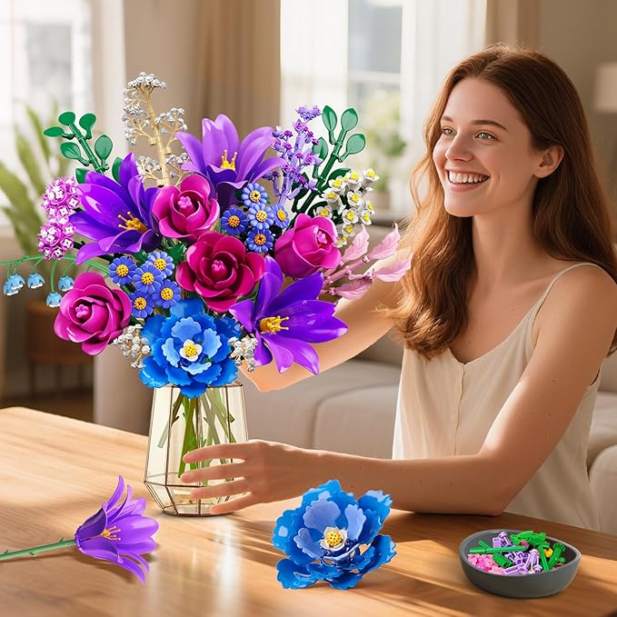 CUBIMANA Valentines Flowers Bouquet Building Set with LED Light, 21 Flower Botanical Collection Block Toy, Rose Lily Home Plant Decor 1054PCS, Gifts for Her Adults Women Mom Kids Girls 12+ (Purple)