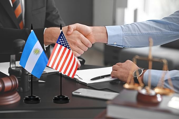 USA American & Argentina Argentinian Desk Flags, US Argentina Table Flag, Small Mini American & Argentinian Twin Table Office Flag, Miniature Argentinian and US Desktop Flag With 13" Solid Black Pole, Black Base