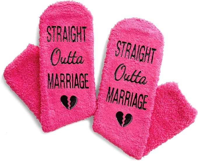 HAPPYPOP Fuzzy Gifts for Women Men - Book K-pop Divorce Inspirational Vegan Scary Film Socks