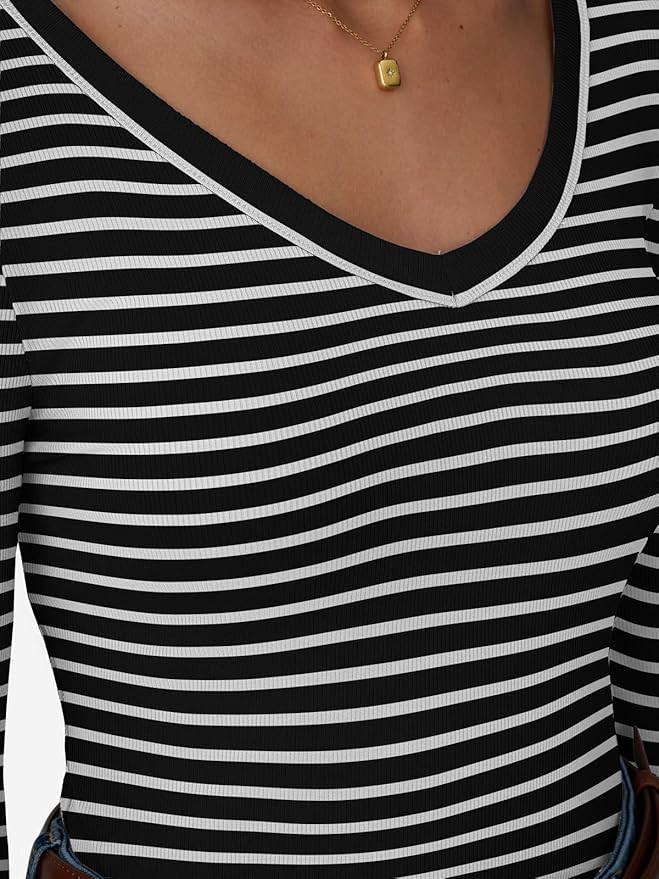 Womens 3/4 Sleeve Scoop Neck Top Ribbed Knit Slim Fitted Casual Basic Tee Shirts 2025 Fall Trendy Work T-Shirt Outfits