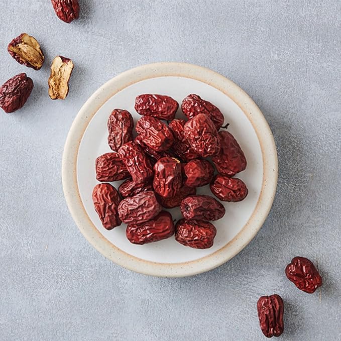 GAGOPA Dried Jujube Fruit – 100% Korean Red Dates, Naturally Sweet Flavor, Caffeine-Free Herbal Infusion, Great for Tea, Soups & Samgyetang, 500g Bulk Pack