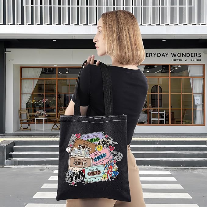 WZMPA Korean Group Fans Tote Bag Concert Fans Gift South Korea Singer Reusable Grocery Bag Concert Merchandise