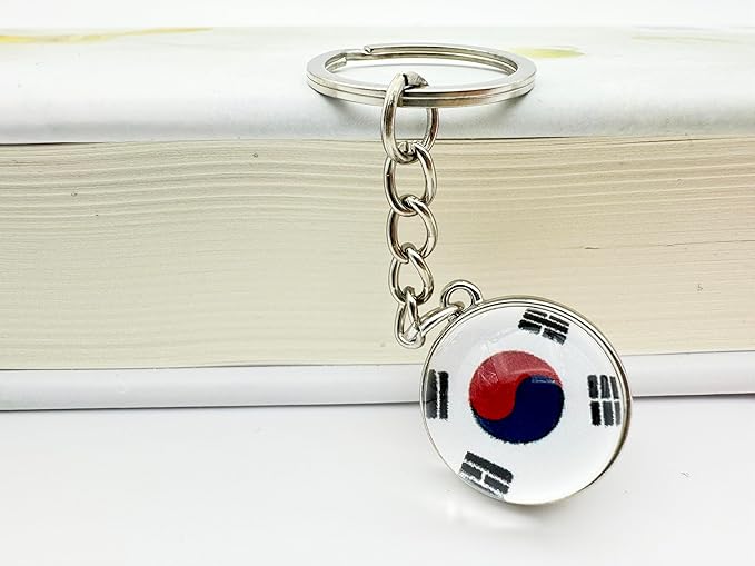 LLBFHH 3 Pcs Korea Flag Key Chain,Cool Keychain for Car Keys, Stainless Steel Keyrings & Keychains,Used for Home Decoration, Jewelry Hanging Decorations.